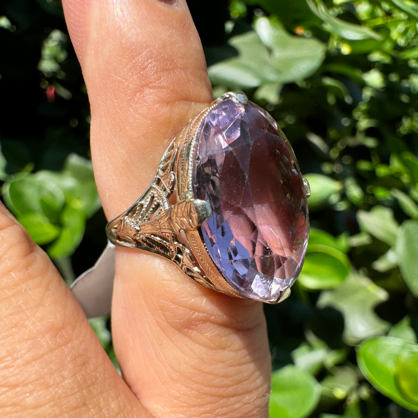 14K gold ring set with Amethyst