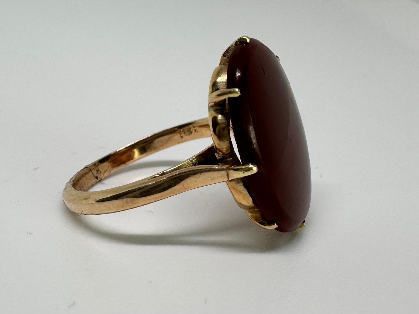 14K gold ring set with Carnelian