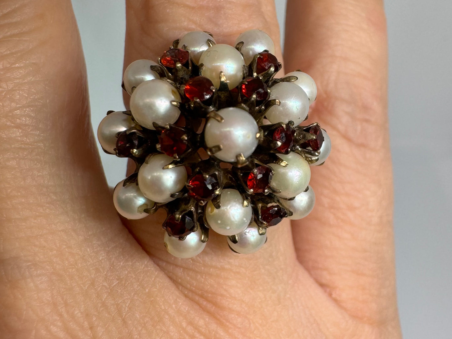 14K gold ring set with Pearl & Garnet