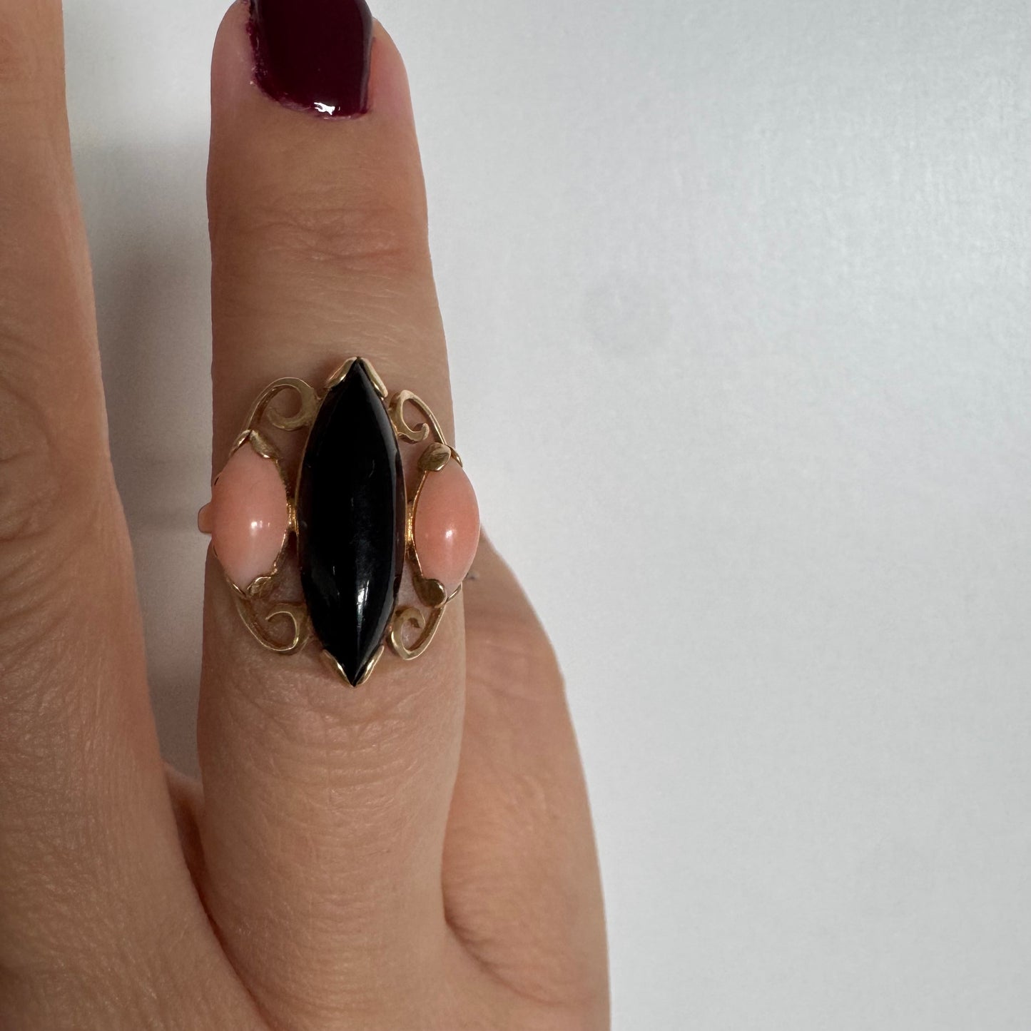 14K gold ring set with Black Onyx & Corals