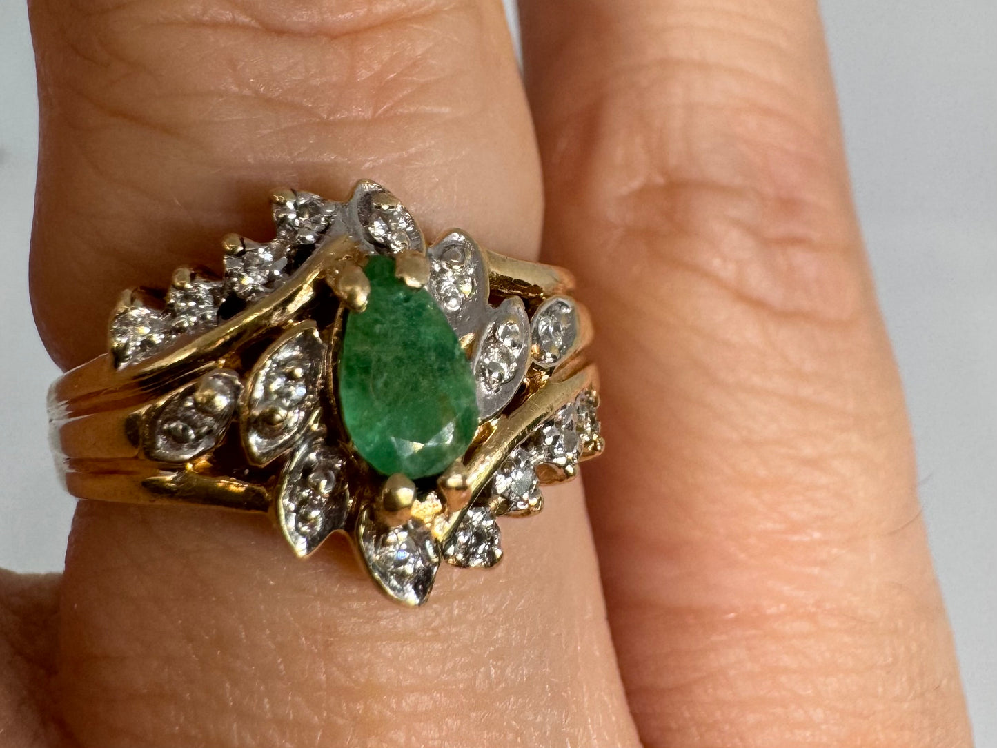 14K gold ring set with Emerald & Diamonds