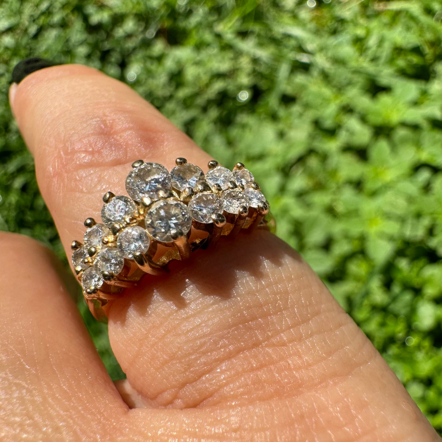 14K gold ring set with Diamonds