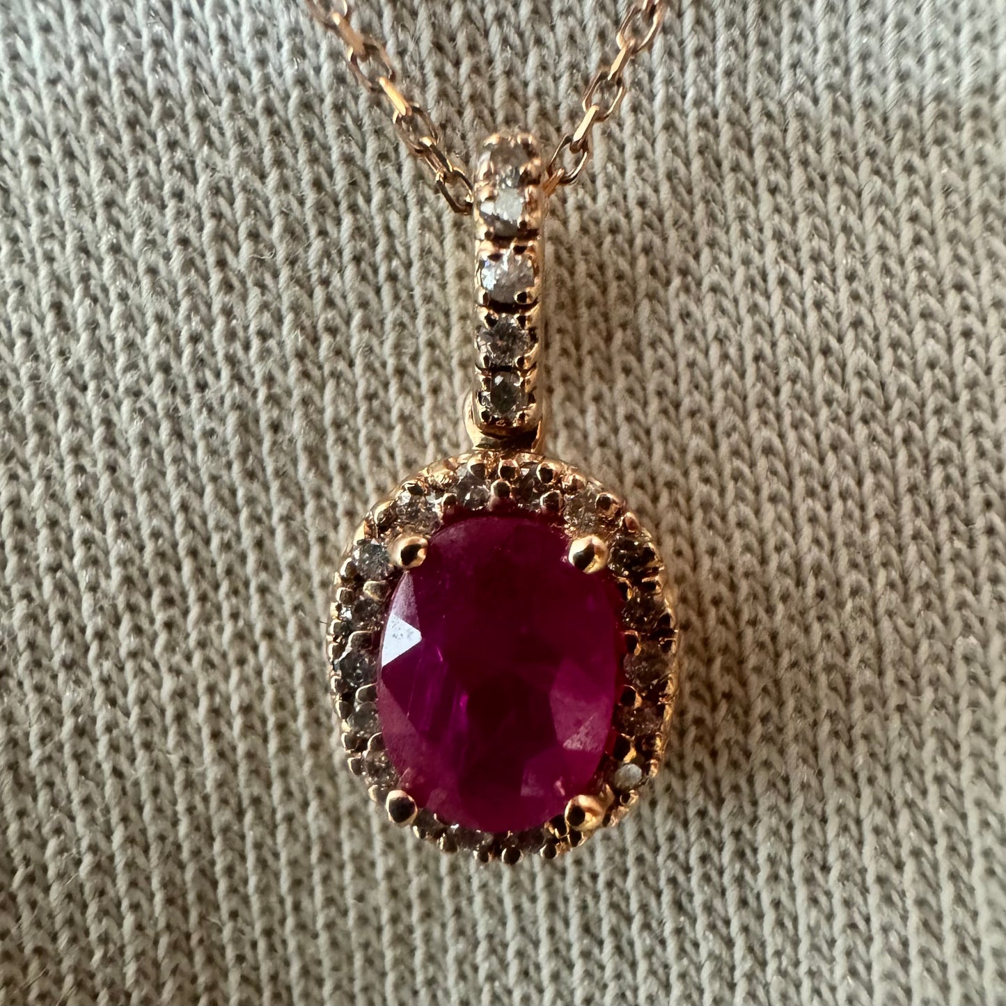 14K gold necklace set with Ruby & Diamonds