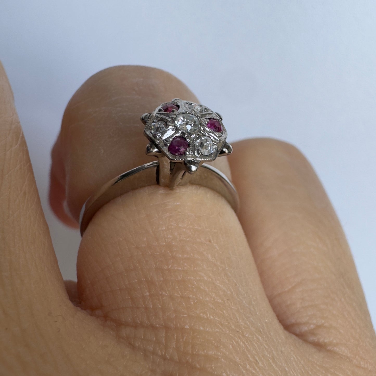 14K gold ring set with Ruby & Diamonds