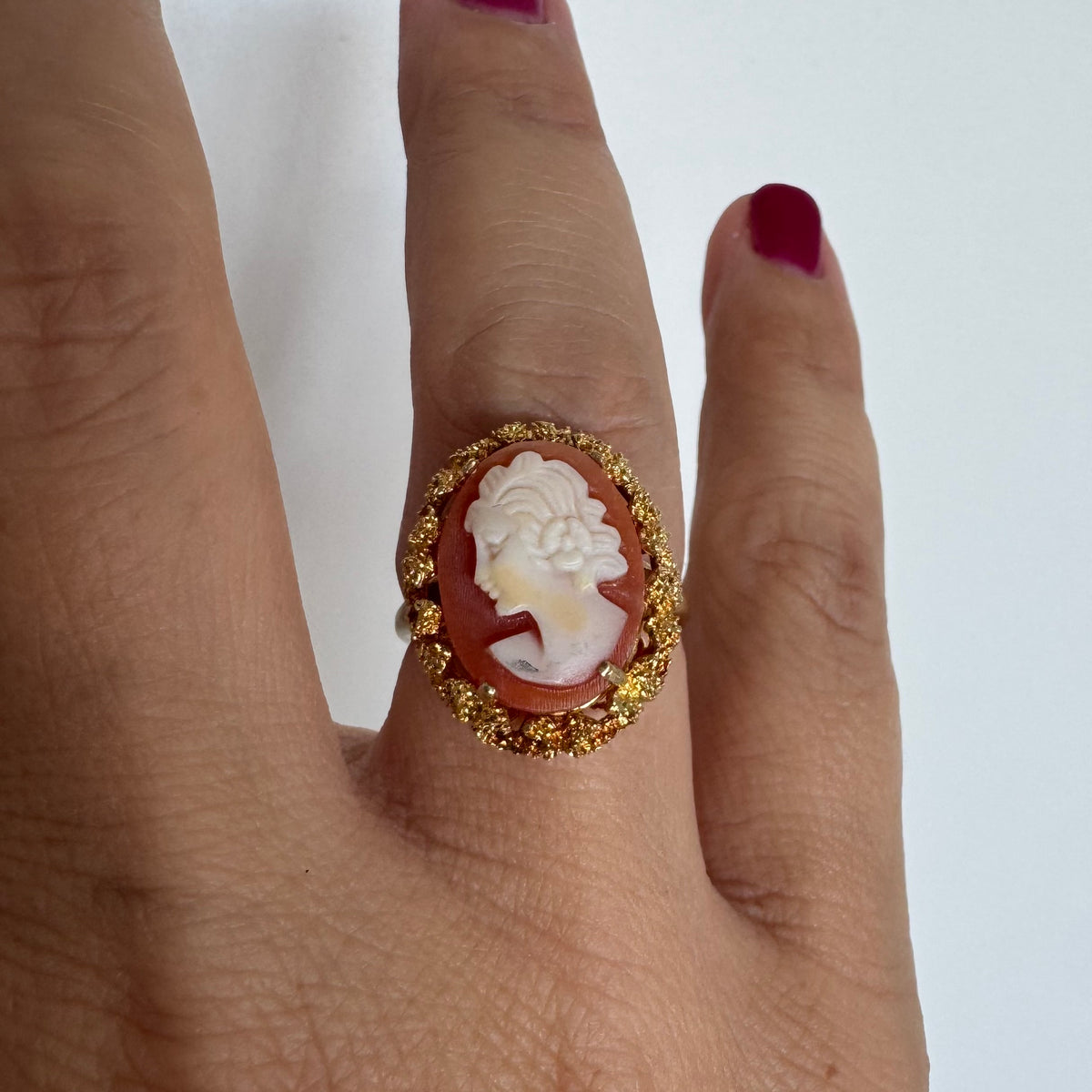 14K gold Cameo ring featuring an oval carved female profile