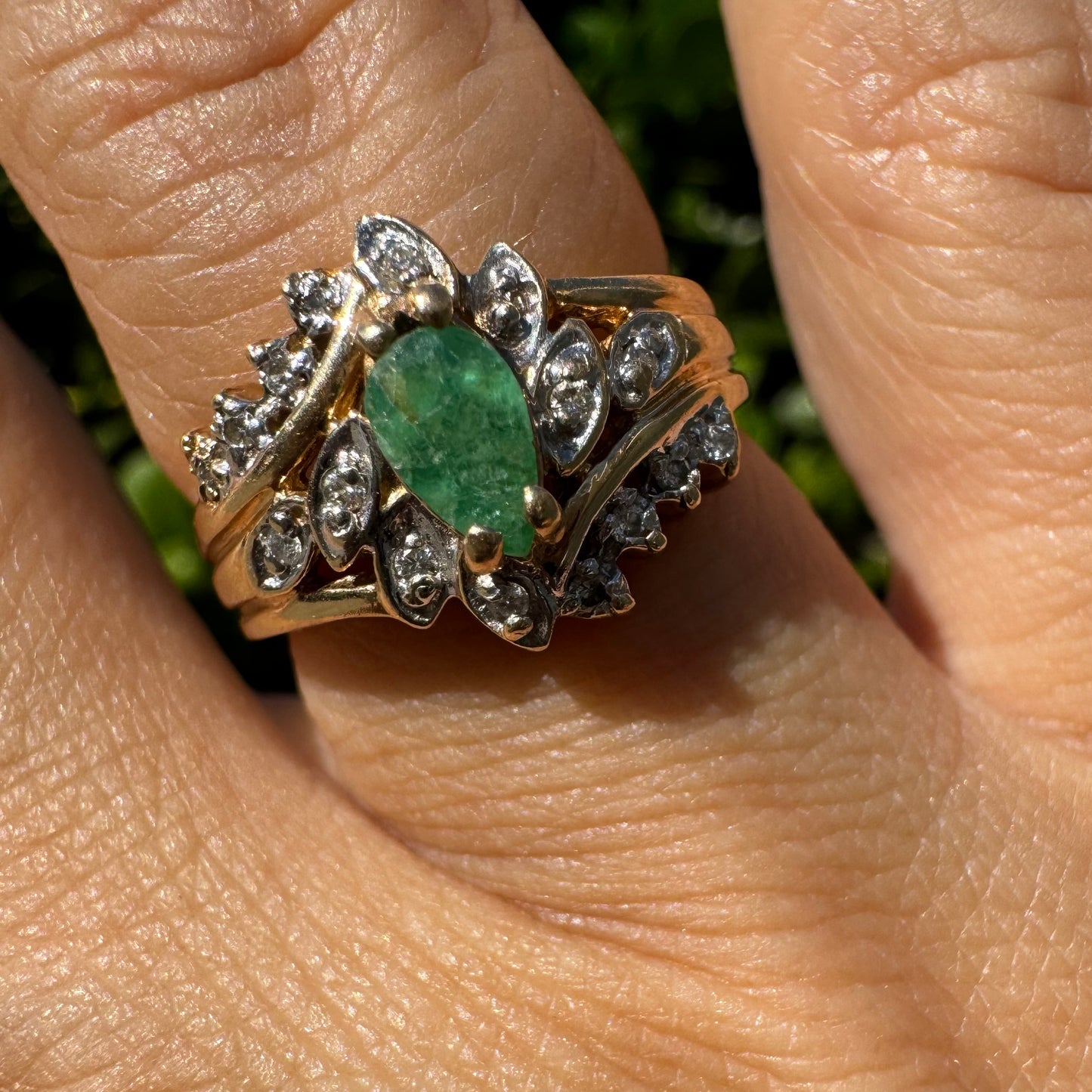 14K gold ring set with Emerald & Diamonds