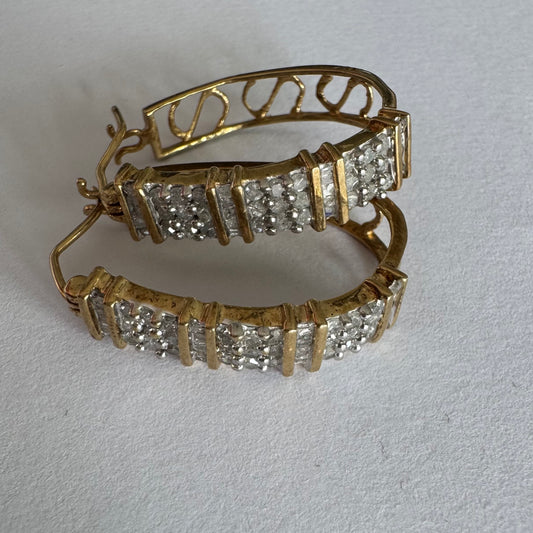 עגילי זהב צהוב 14 קראט, חישוקים גדולים, משובצים יהלומים