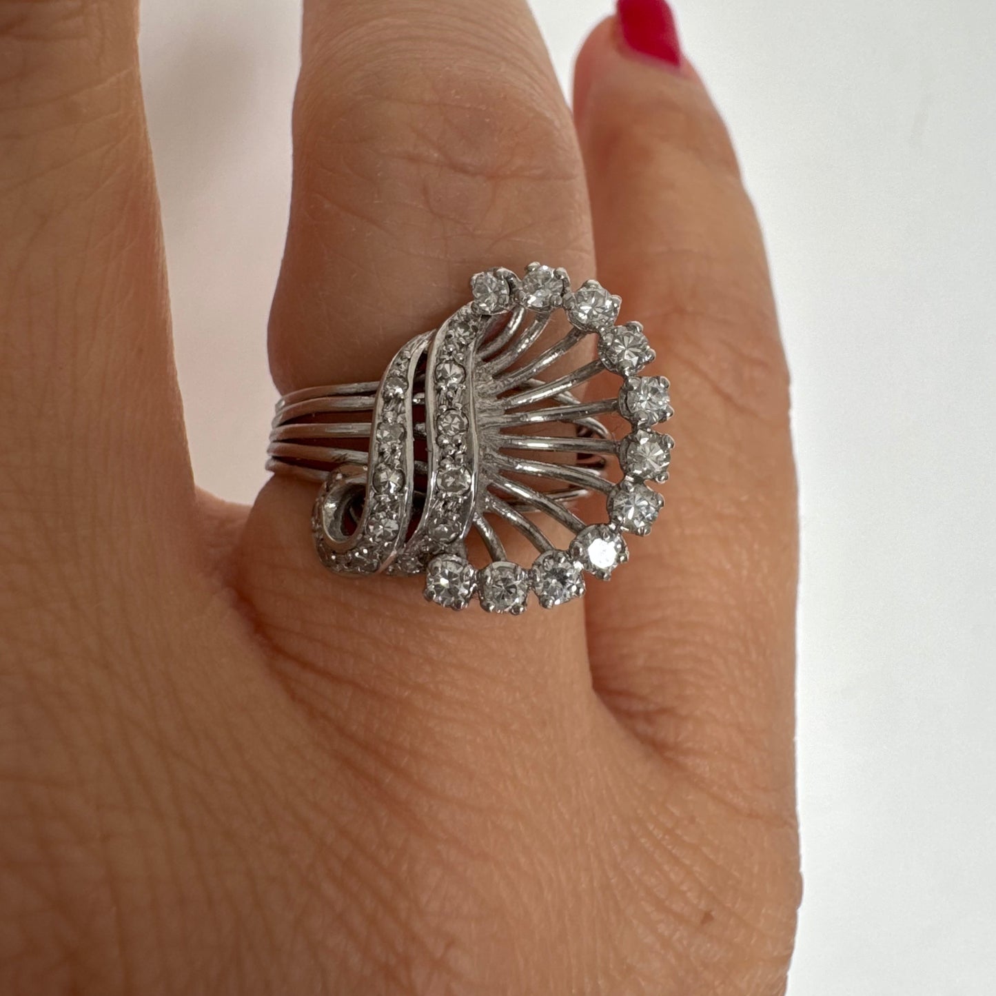18K gold ring set with diamonds in a bold, elegant design