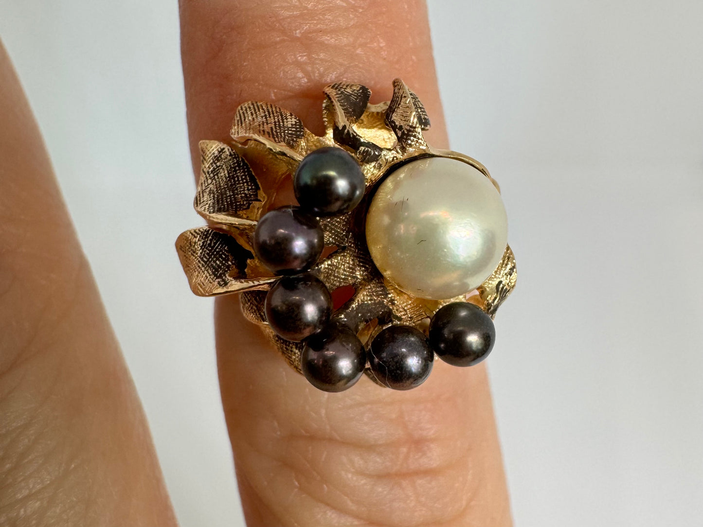 14K gold ring set with Pearl & Black Pearls