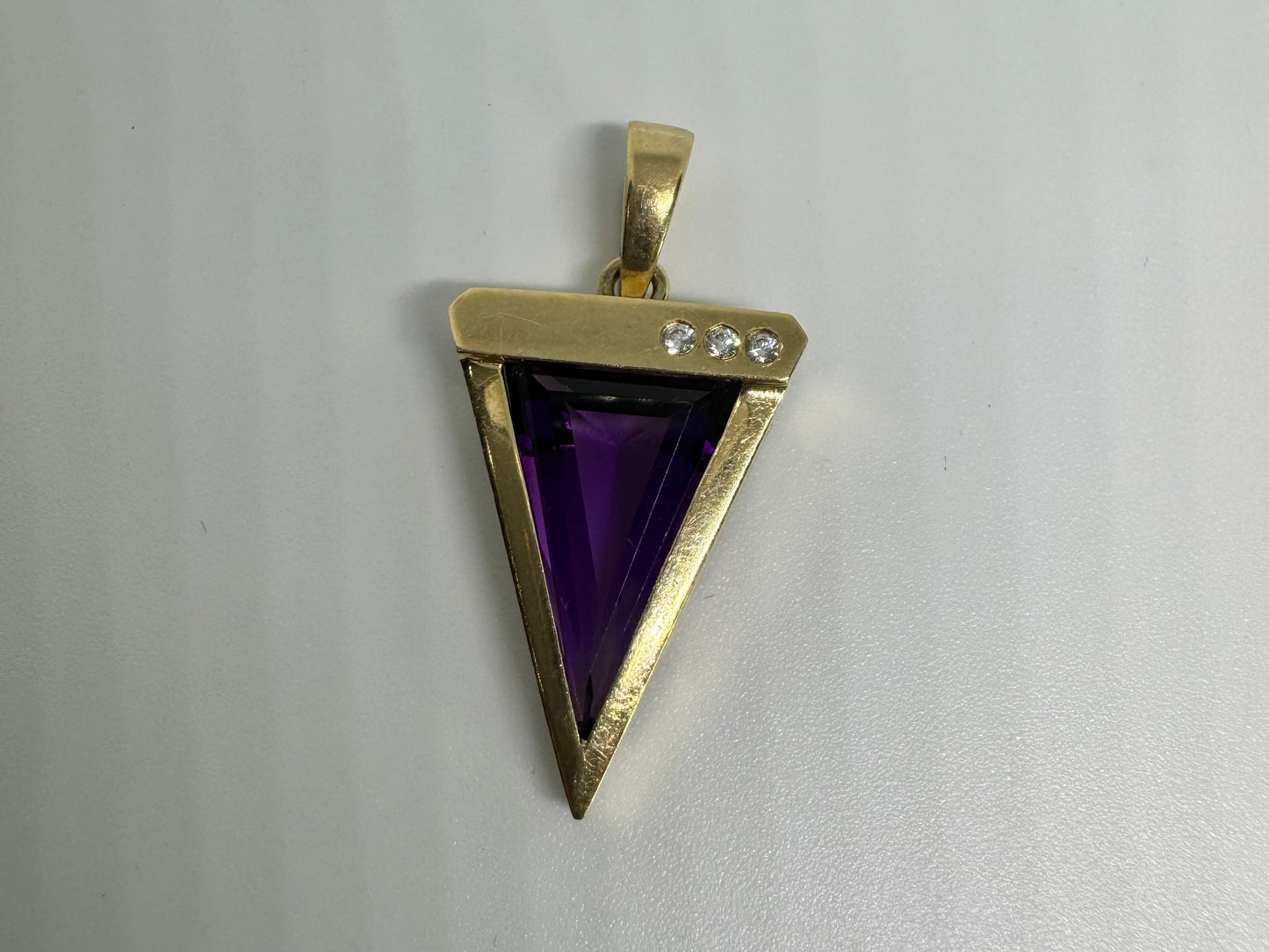 14K gold pendant set with Amethyst & Diamonds