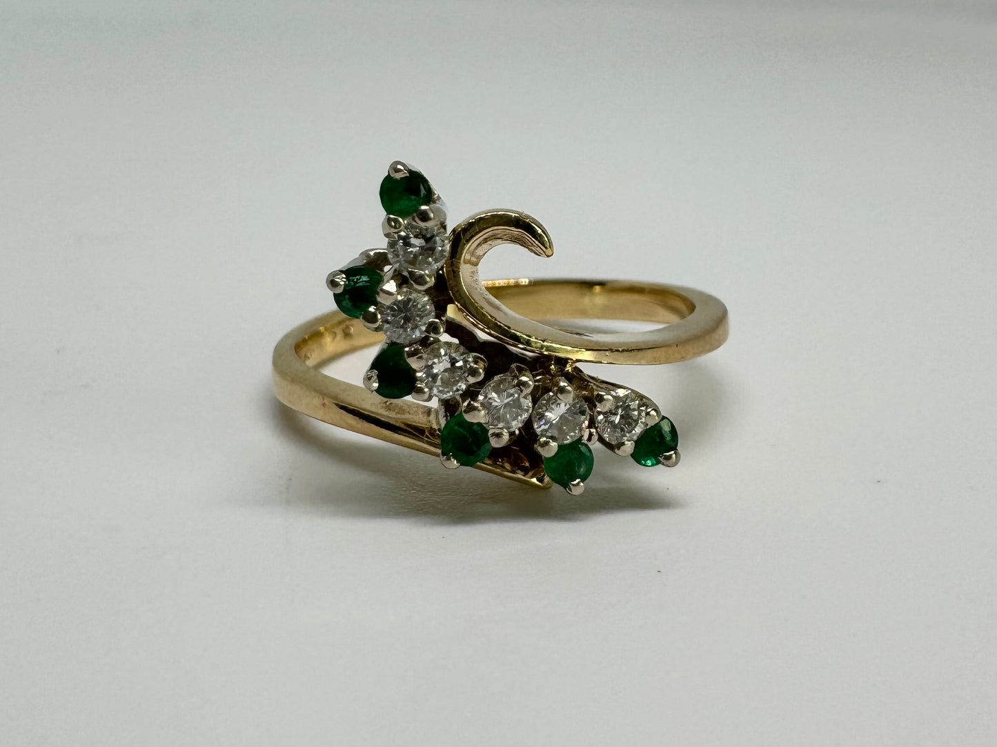 14K gold ring set with Emerald & Diamonds