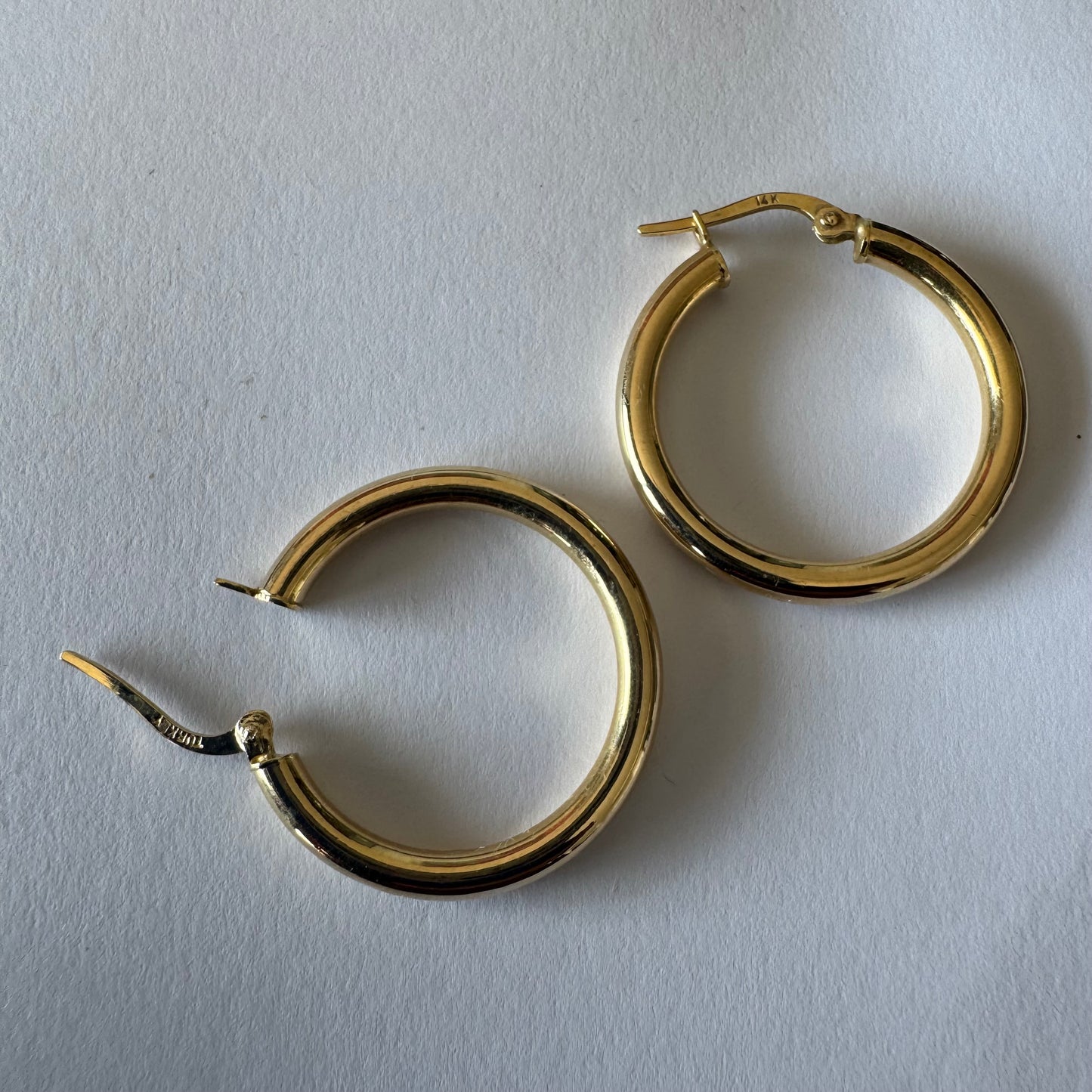 Classic 14K yellow gold hoop earrings