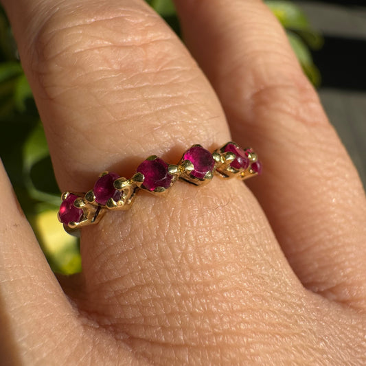 14K gold ring set with Ruby