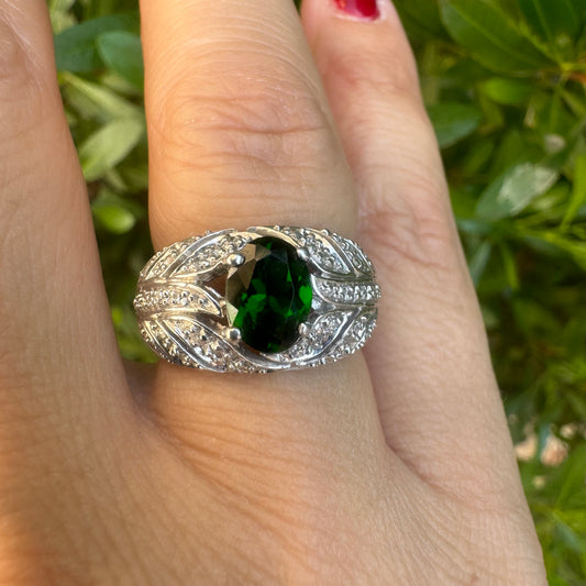 14K gold ring set with Emerald & Diamonds