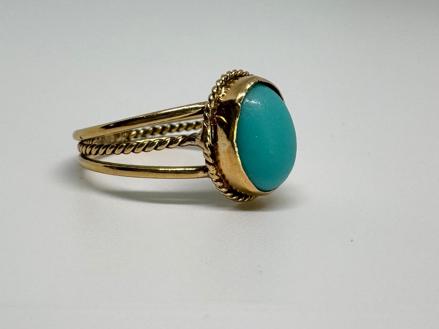 14K gold ring set with Turquoise