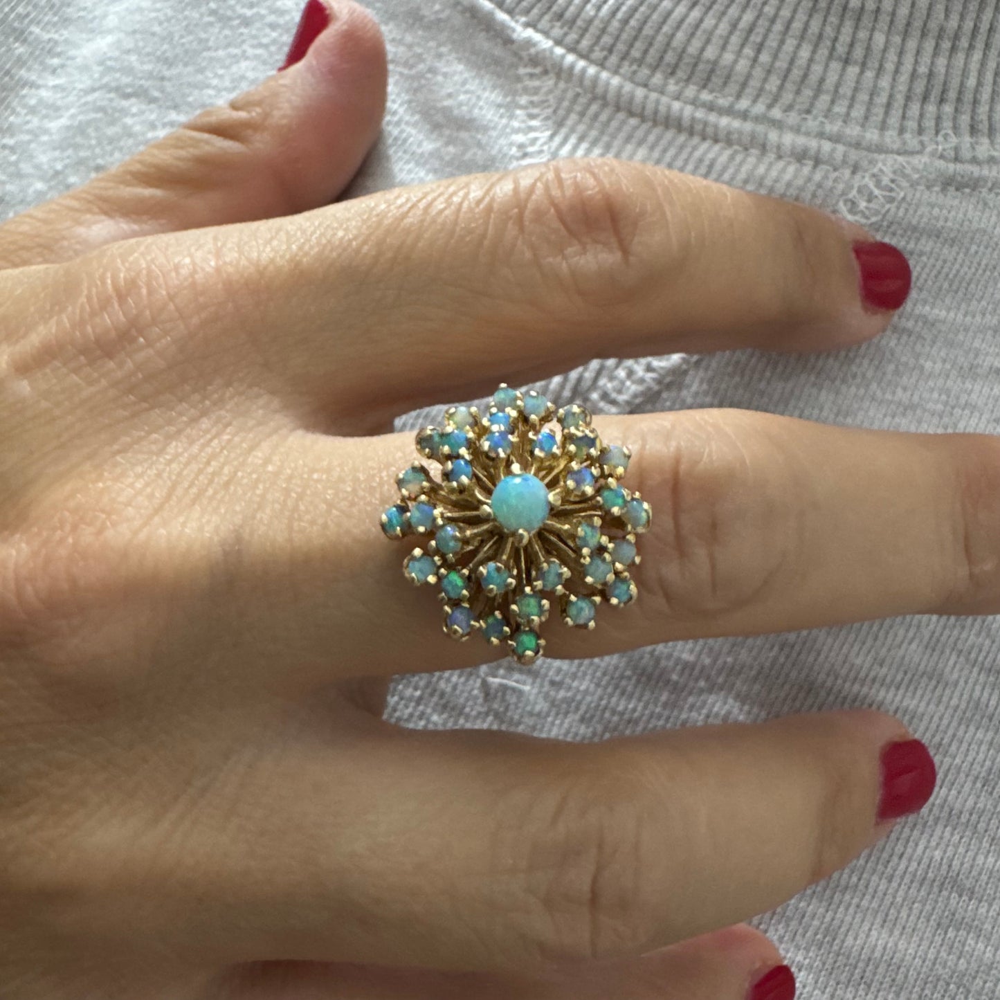 14K gold ring set with Opals