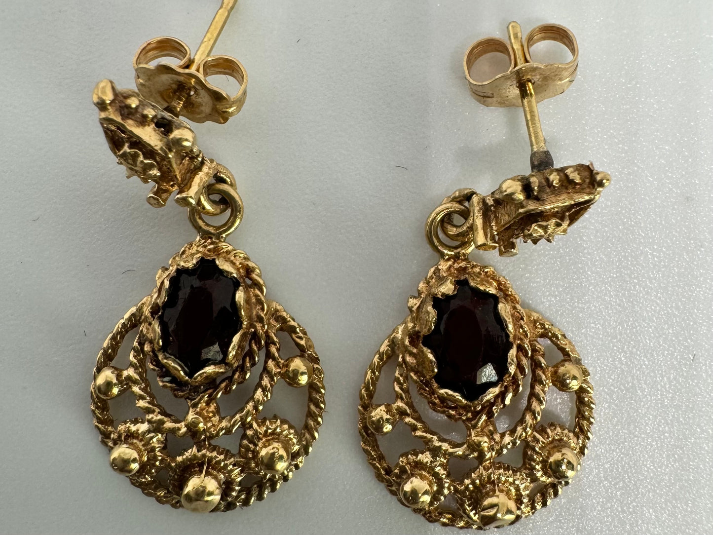 14K gold Drop Earrings set with Garnet