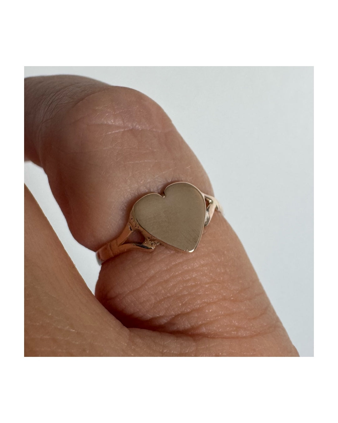 14K gold heart ring