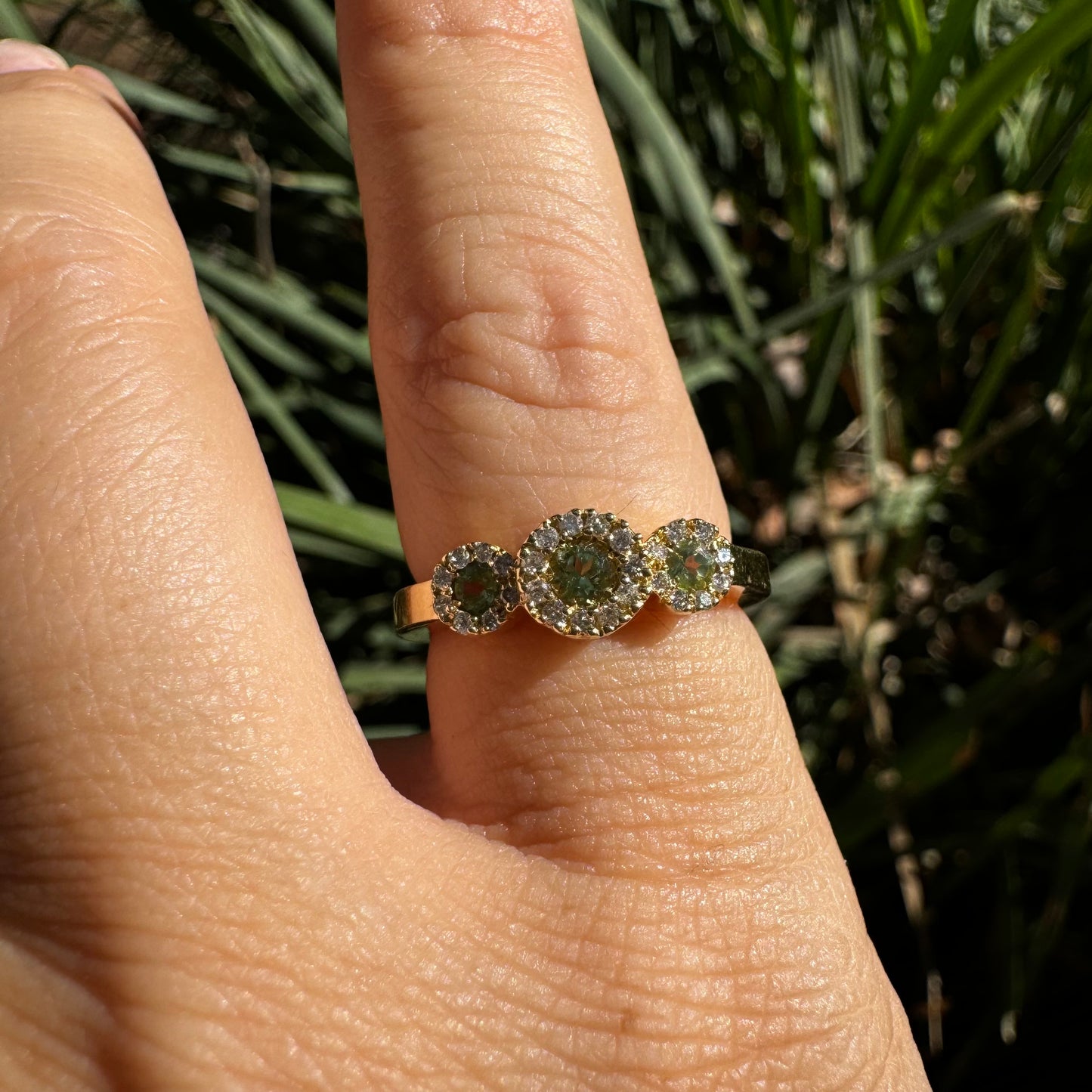 14K gold ring set with Peridot