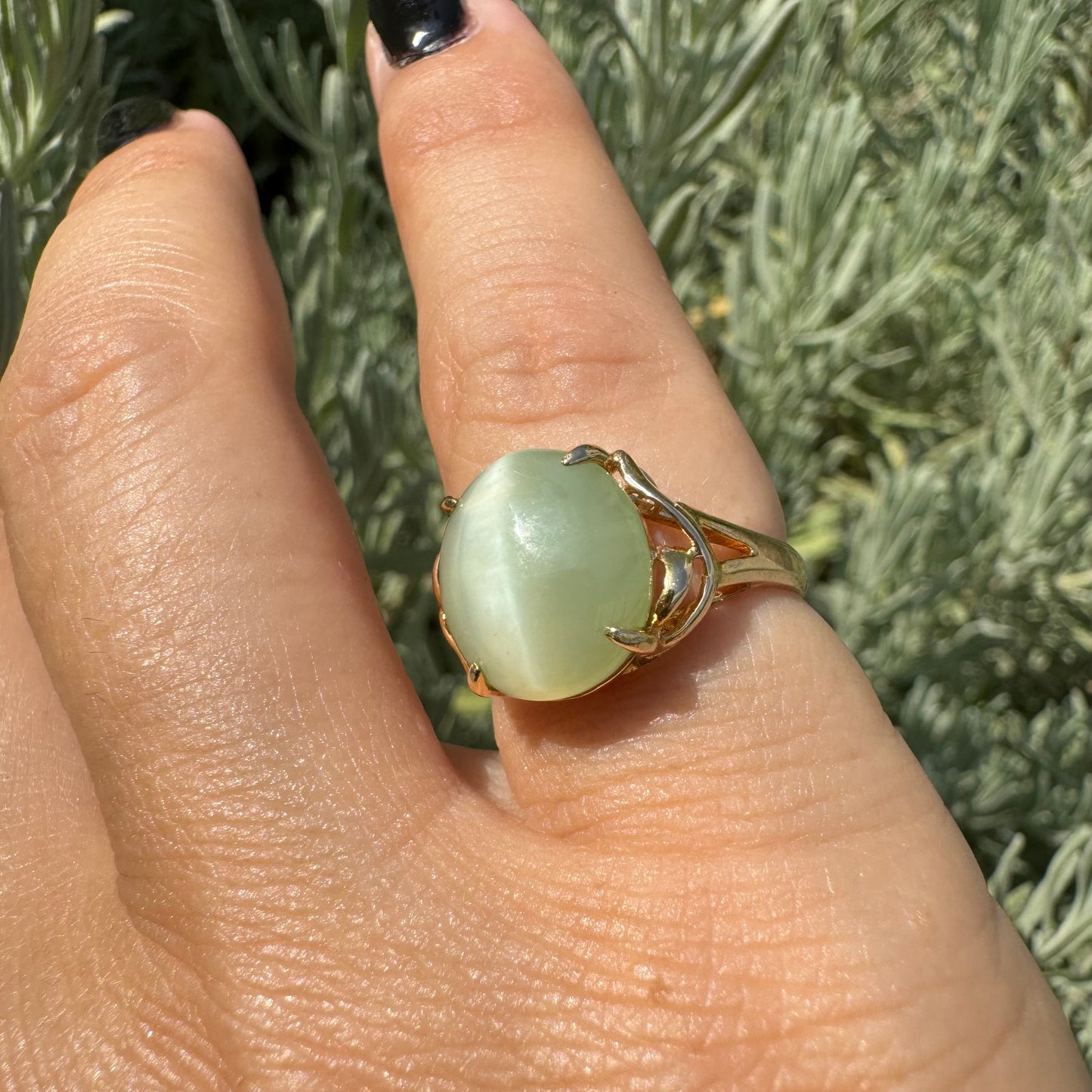 טבעת זהב 14K משובצת אבן Chrysoberyl Cats-Eye