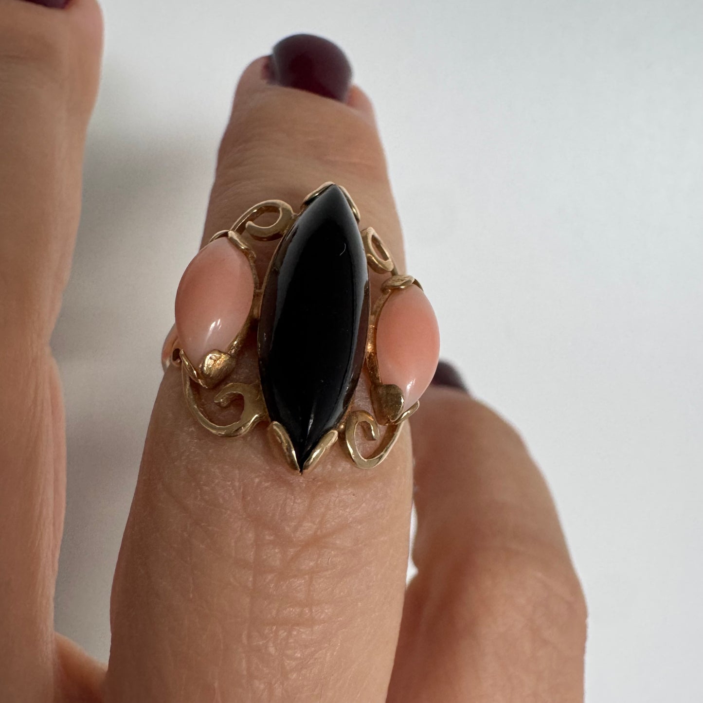 14K gold ring set with Black Onyx & Corals