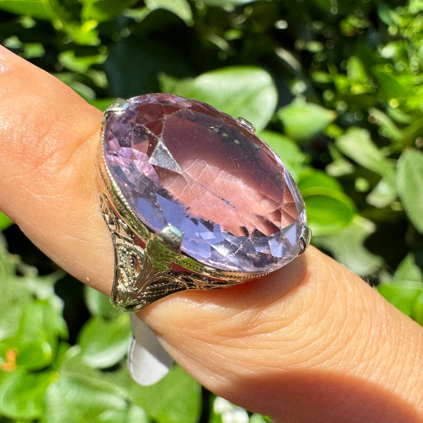 14K gold ring set with Amethyst