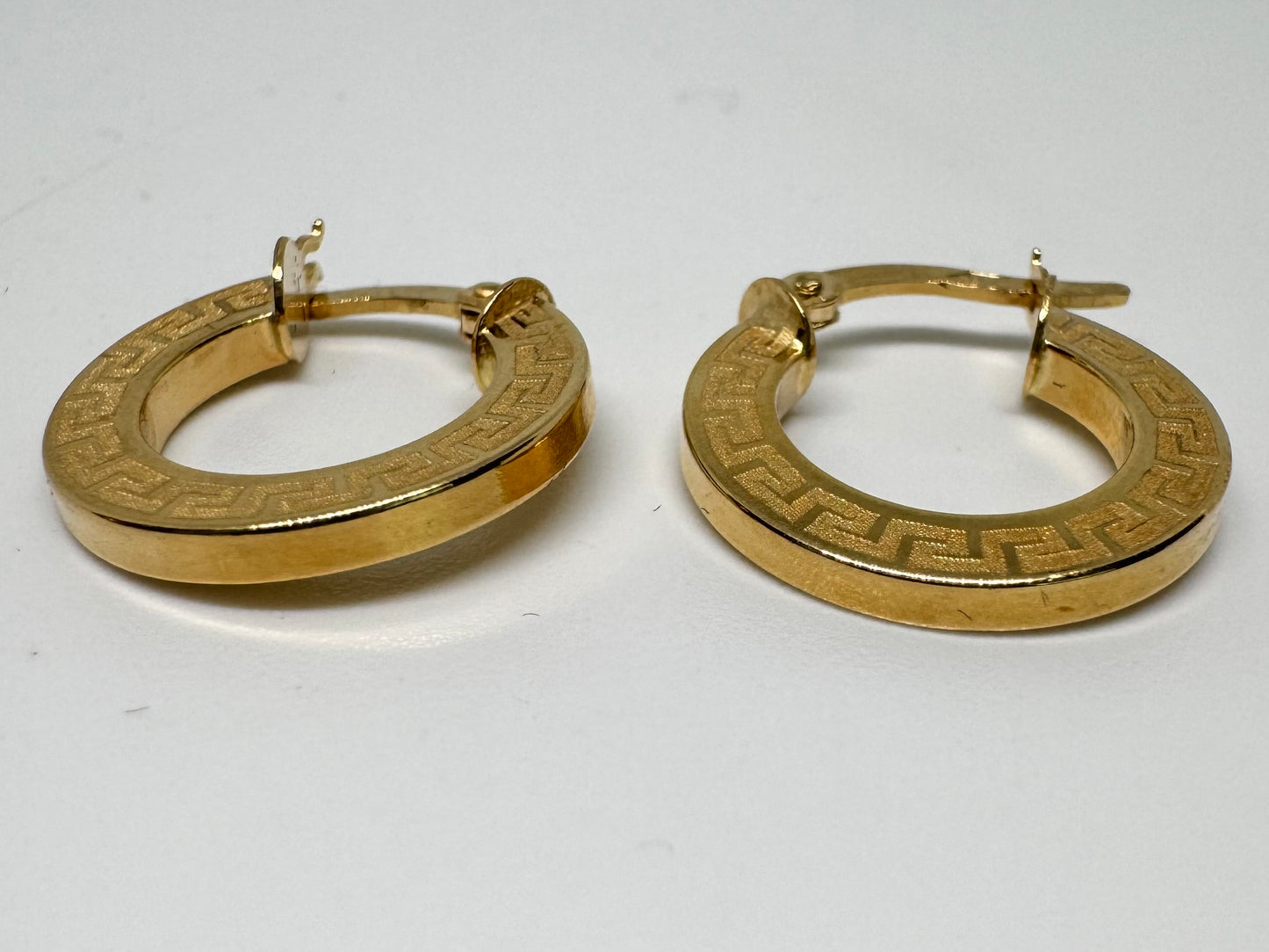 18K gold hoop earrings