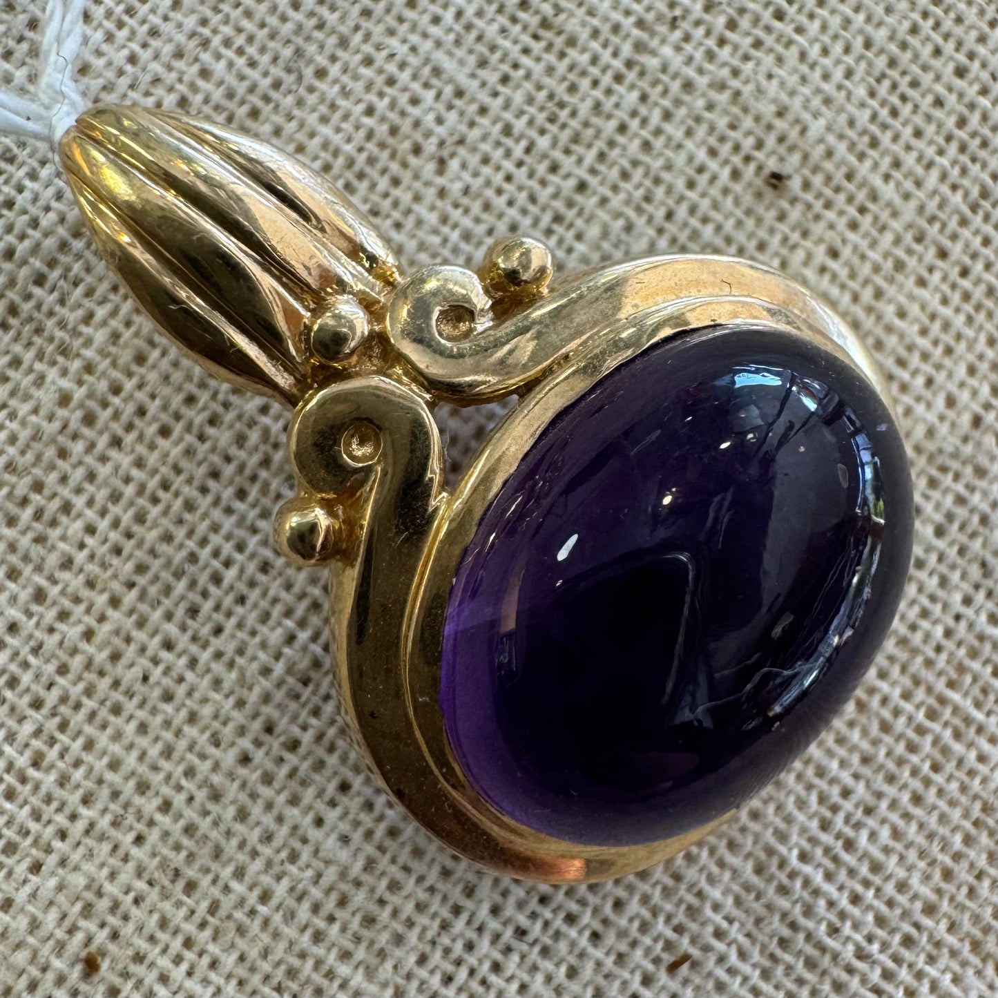 14K gold pendant set with Amethyst