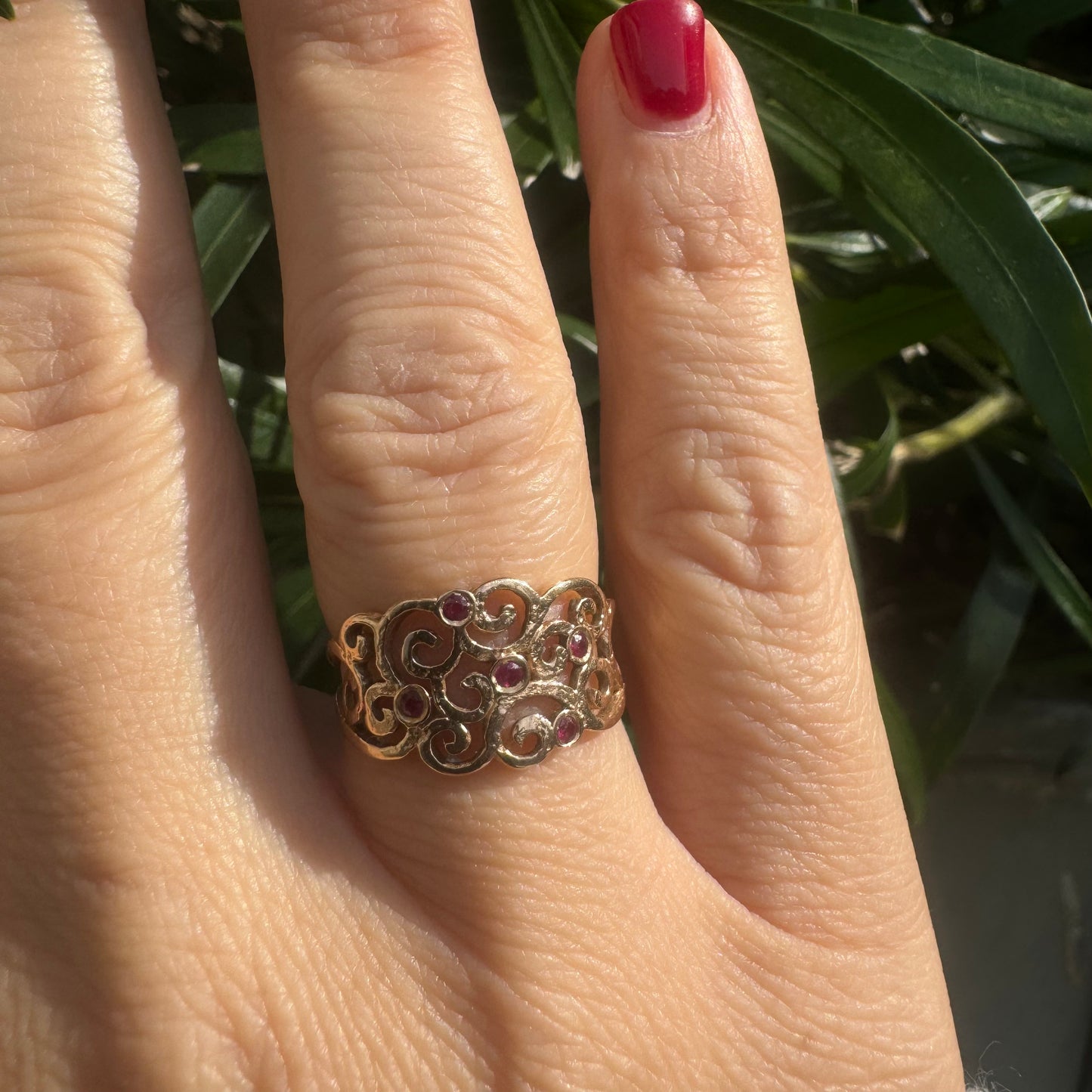 14K gold ring set with Ruby