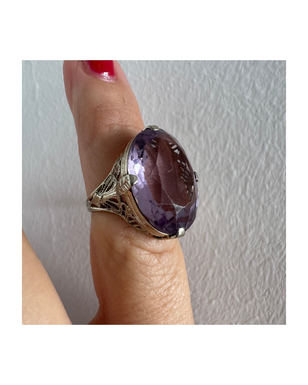 14K gold ring set with a soft purple Amethyst gemstone