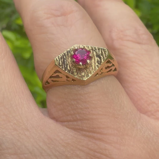 14K gold ring set with Ruby